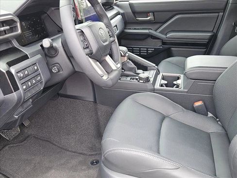 New 2026 Toyota 4Runner Limited AWD/4WD image 14