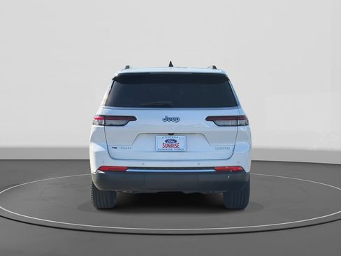 Used 2022 Jeep Grand Cherokee L Limited image 6