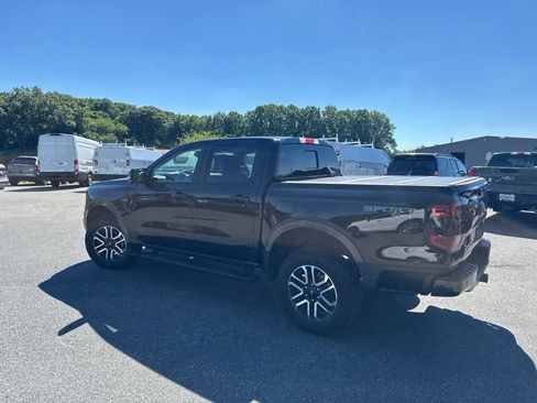 Used 2024 Ford Ranger Lariat w/ Advanced Towing Package AWD/4WD image 4