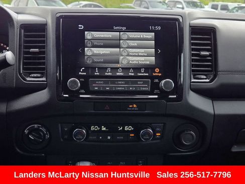 Used 2022 Nissan Frontier PRO-4X w/ Pro-4X Premium Package AWD/4WD image 19