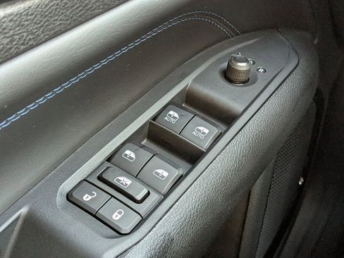 New 2026 Jeep Compass Latitude image 20