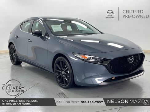 Certified 2025 MAZDA MAZDA3 Carbon image 4