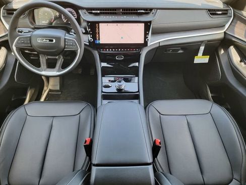 New 2026 Jeep Grand Cherokee L Limited AWD/4WD image 26