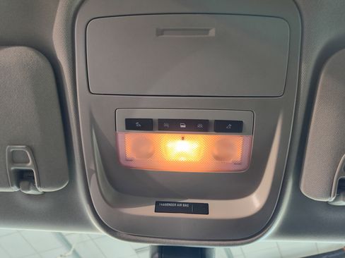 Used 2022 GMC Canyon AT4 w/ Trailering Package image 24