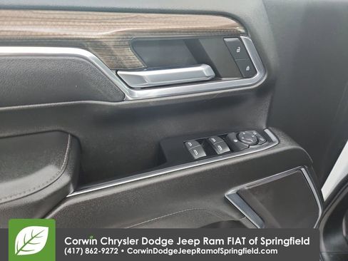 Used 2024 Chevrolet Silverado 3500 LT AWD/4WD image 12