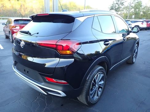 Certified 2023 Buick Encore GX Select image 5