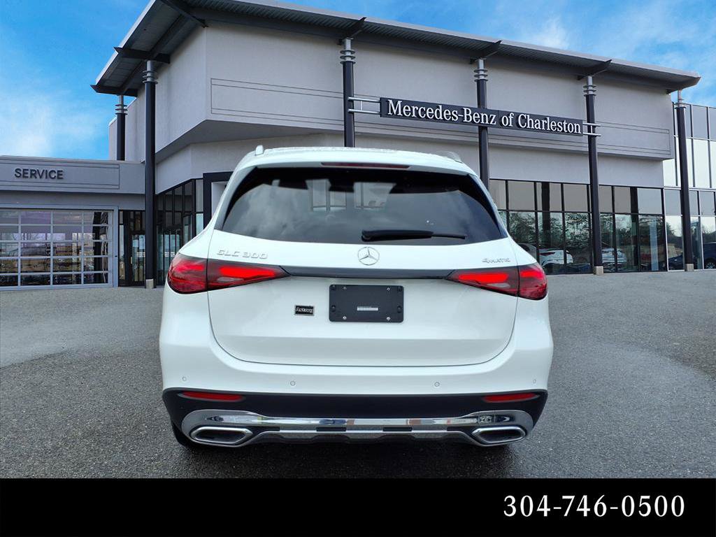 Used 2026 Mercedes-Benz GLC 300 4MATIC image 4
