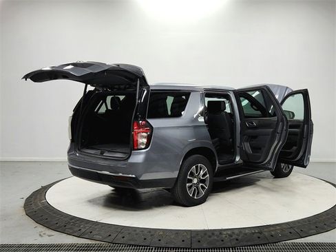 Used 2021 Chevrolet Tahoe LT w/ LT Signature Plus Package image 15