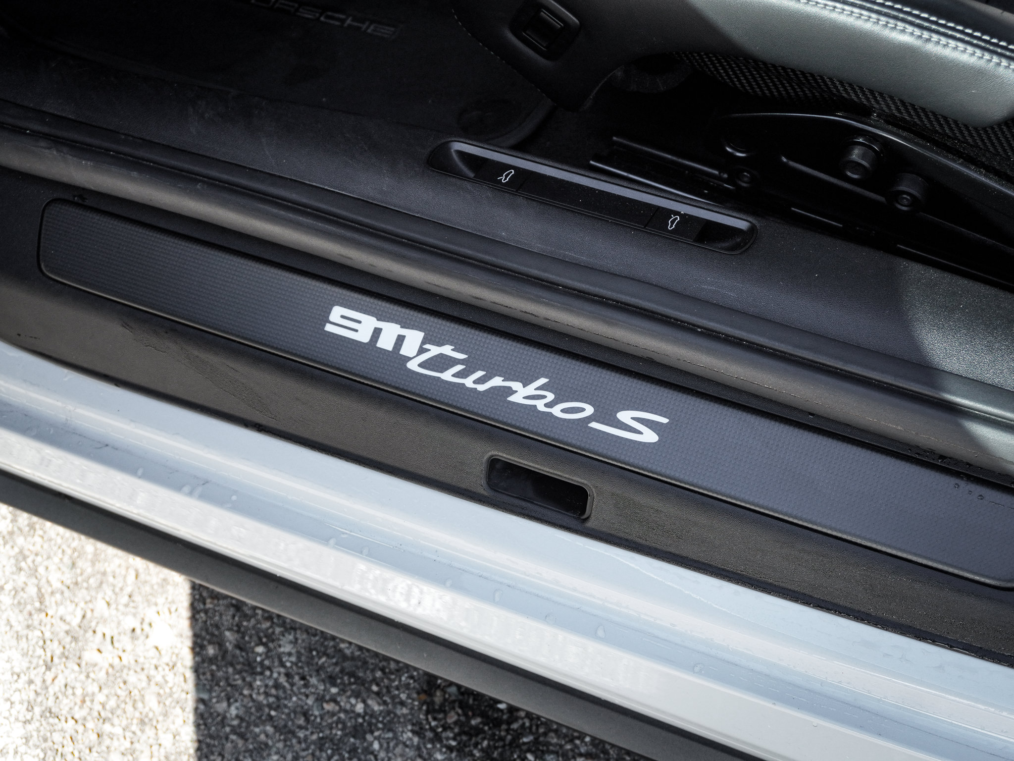 Used 2022 Porsche 911 Turbo S AWD/4WD image 17