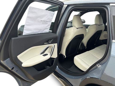 New 2026 BMW X1 xDrive28i w/ Technology Package image 22