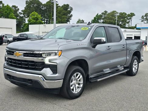 Certified 2025 Chevrolet Silverado 1500 LT w/ Leather Package AWD/4WD image 1