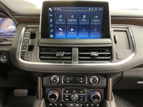 Used 2024 Chevrolet Tahoe High Country w/ Premium Package image 23