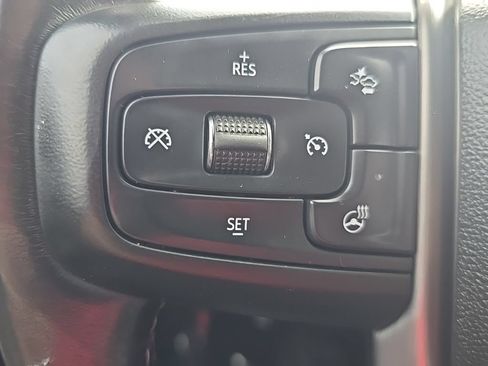 Used 2023 GMC Sierra 3500 Denali w/ Denali Ultimate Package AWD/4WD image 12
