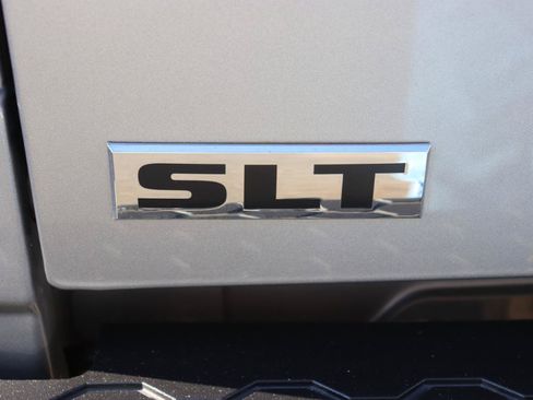 Used 2024 RAM 1500 Classic SLT AWD/4WD image 50