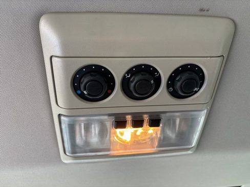 Used 2016 Land Rover LR4 HSE LUX AWD/4WD image 40