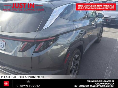 Used 2022 Hyundai Tucson Limited FWD image 2