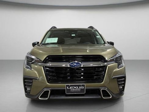 Used 2025 Subaru Ascent Touring AWD/4WD image 11