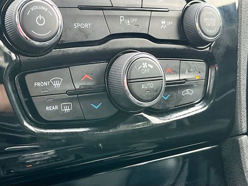 Used 2022 Chrysler 300 S w/ Comfort Group image 16