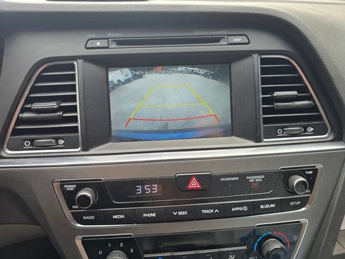 Used 2017 Hyundai Sonata Sport FWD image 12