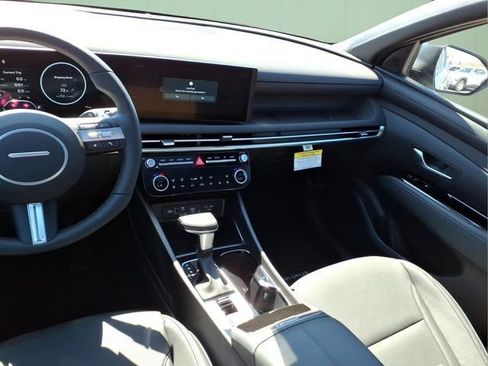 New 2026 Hyundai Santa Cruz Limited AWD/4WD image 13