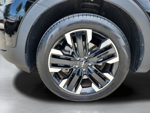 Certified 2024 Kia Telluride SX w/ Towing Package FWD image 35