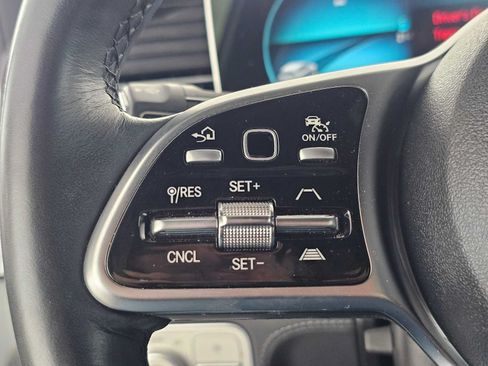 Used 2023 Mercedes-Benz GLS 580 4MATIC image 37