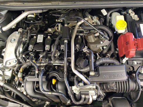 Used 2022 Nissan Sentra SV w/ SV Premium Package FWD image 30
