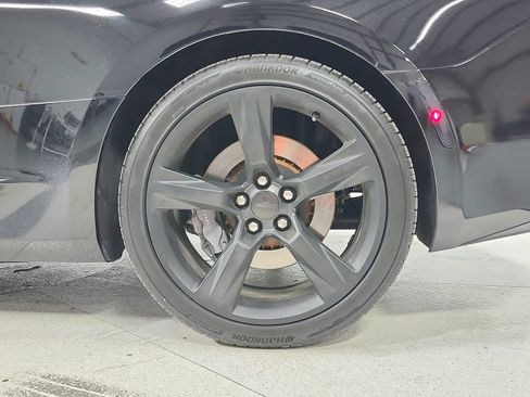 Used 2016 Chevrolet Camaro SS RWD image 39