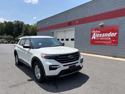 Used 2022 Ford Explorer XLT w/ Equipment Group 202A