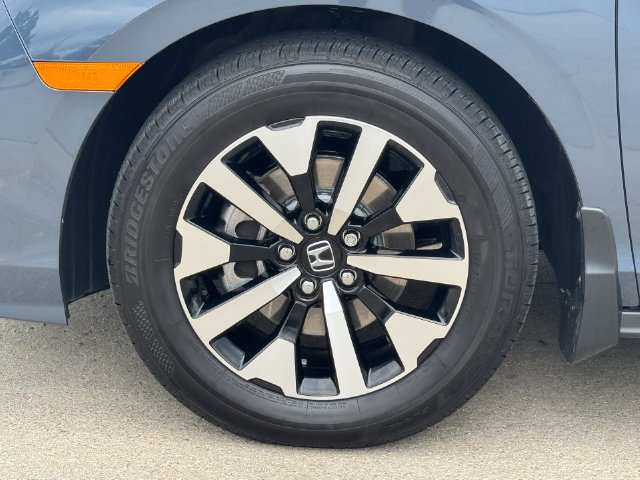Certified 2026 Honda Odyssey EX-L image 5