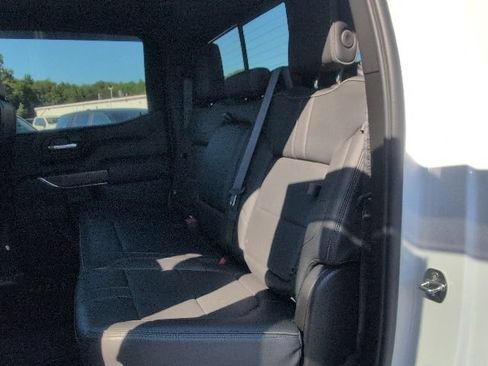 Used 2021 Chevrolet Silverado 1500 High Country w/ Z71 Off-Road Package AWD/4WD image 32