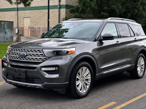 Used 2020 Ford Explorer Limited w/ Class III Trailer Tow Package AWD/4WD image 1