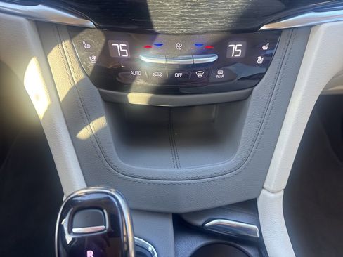 Certified 2025 Cadillac XT6 Premium Luxury w/ Technology Package image 27