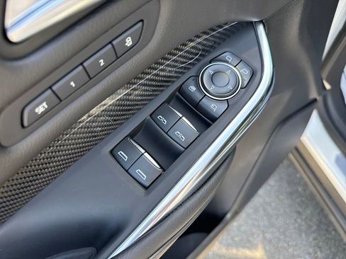 Used 2025 Cadillac XT4 Sport w/ Cold Weather Package FWD image 12