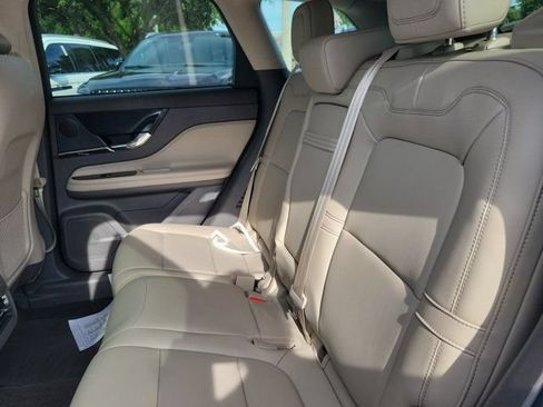 Certified 2023 Lincoln Corsair FWD image 15