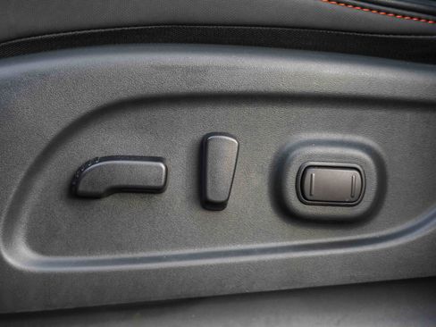 Used 2024 Nissan Titan PRO-4X w/ Pro-4x Utility Package image 28