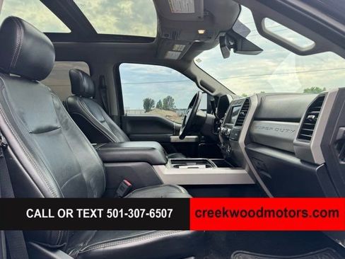 Used 2019 Ford F250 Lariat w/ Lariat Ultimate Package AWD/4WD image 11