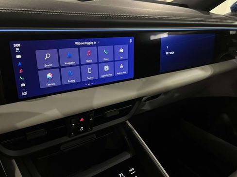 New 2026 Porsche Macan 4 Electric AWD/4WD image 28