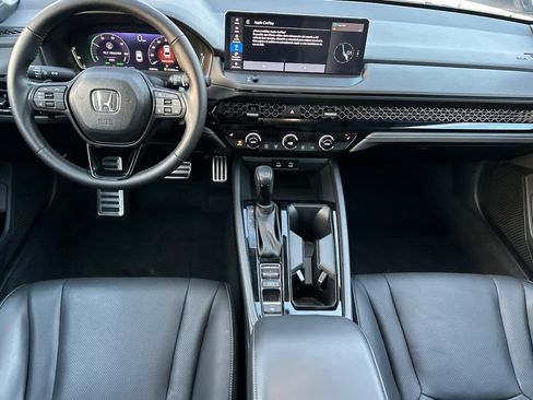 Used 2024 Honda Accord Sport image 3