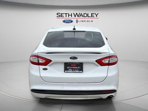 Used 2015 Ford Fusion SE w/ Equipment Group 201A image 6