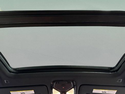 New 2026 BMW X6 M60i image 13