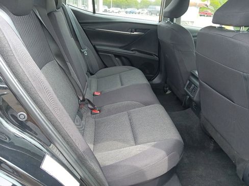 Used 2025 Toyota Camry LE FWD image 28