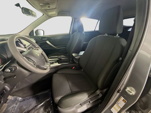 Used 2020 Mitsubishi Eclipse Cross ES image 21