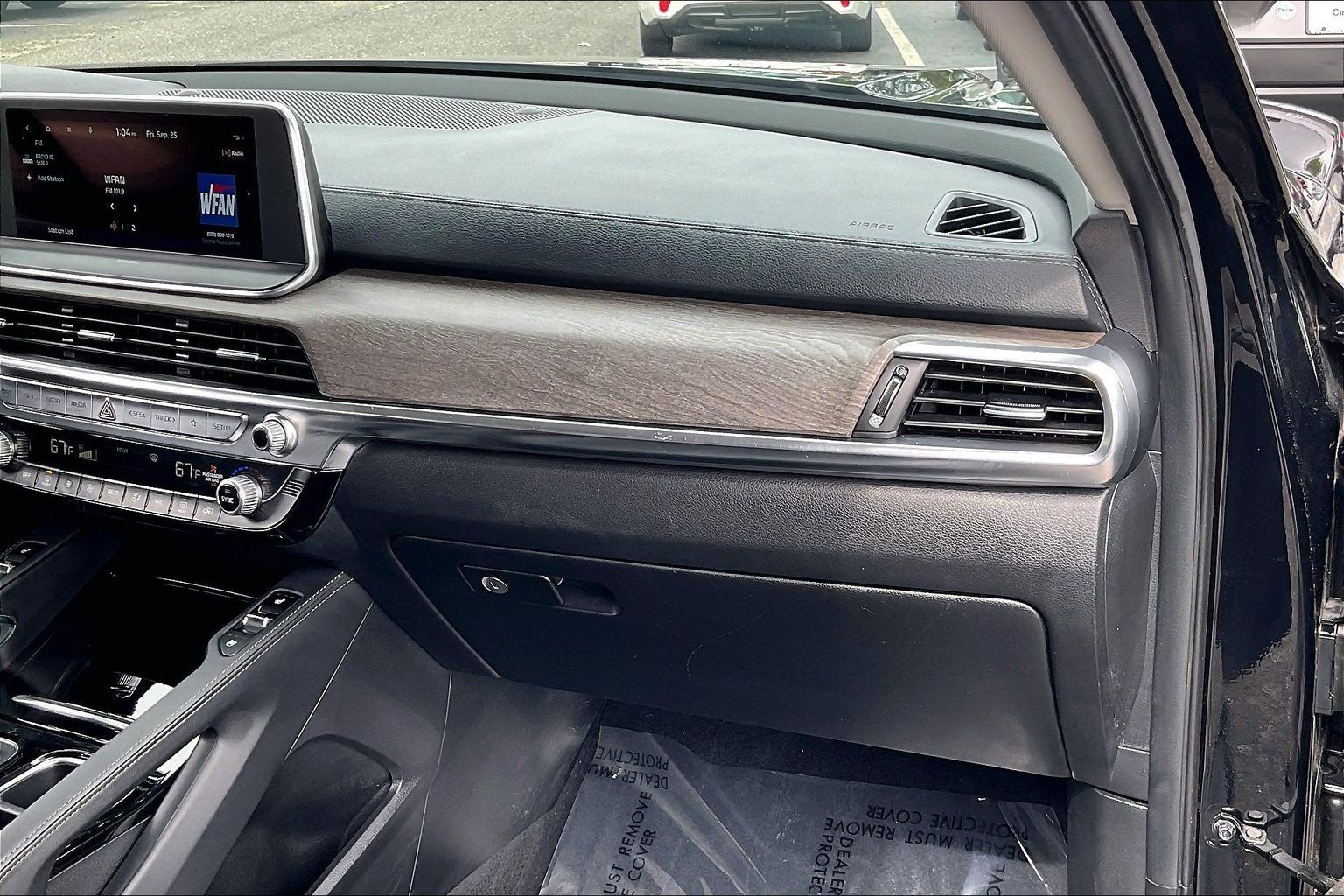 Used 2022 Kia Telluride EX w/ EX Premium Package AWD/4WD image 18