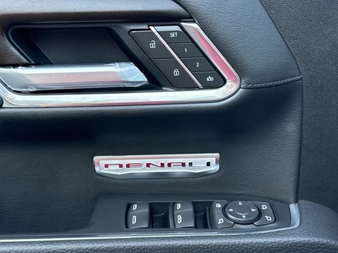 New 2025 GMC Sierra 1500 Denali w/ Technology Package image 20
