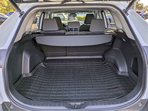 Used 2019 Toyota RAV4 XLE w/ Convenience Package image 13