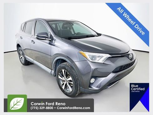 Used 2018 Toyota RAV4 XLE AWD/4WD image 1
