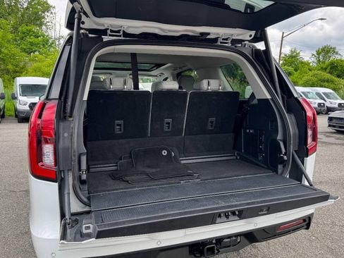 Used 2025 Ford Expedition Active AWD/4WD image 20