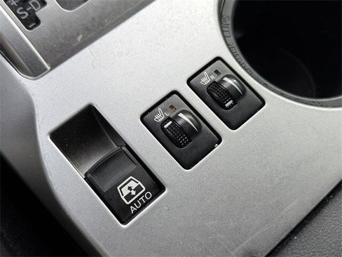 Certified 2024 Toyota 4Runner SR5 Premium image 24