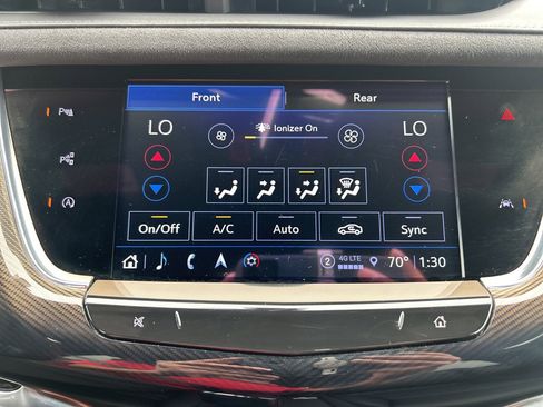 Used 2024 Cadillac XT6 Sport w/ Platinum Package image 36